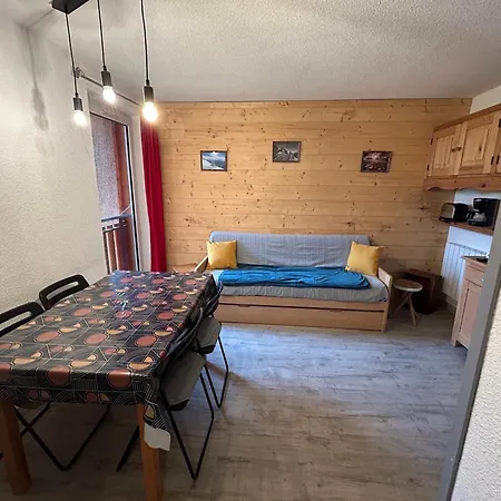 Apartment Douille *